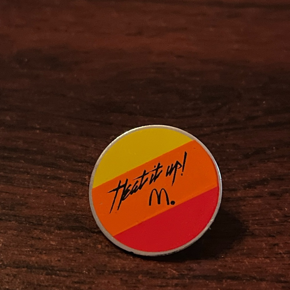 McDonald’s “Heat It Up!” Employee Lapel Hat‎ Pin
